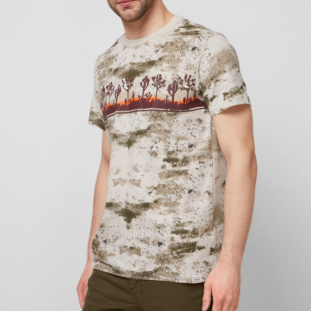 GuessMen'sbeigeprintT shirt